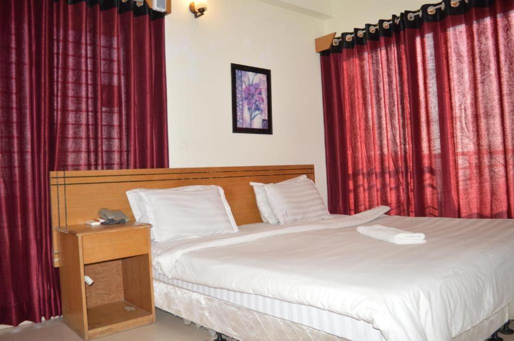 Water View Resort Cox's Bazar Esterno foto
